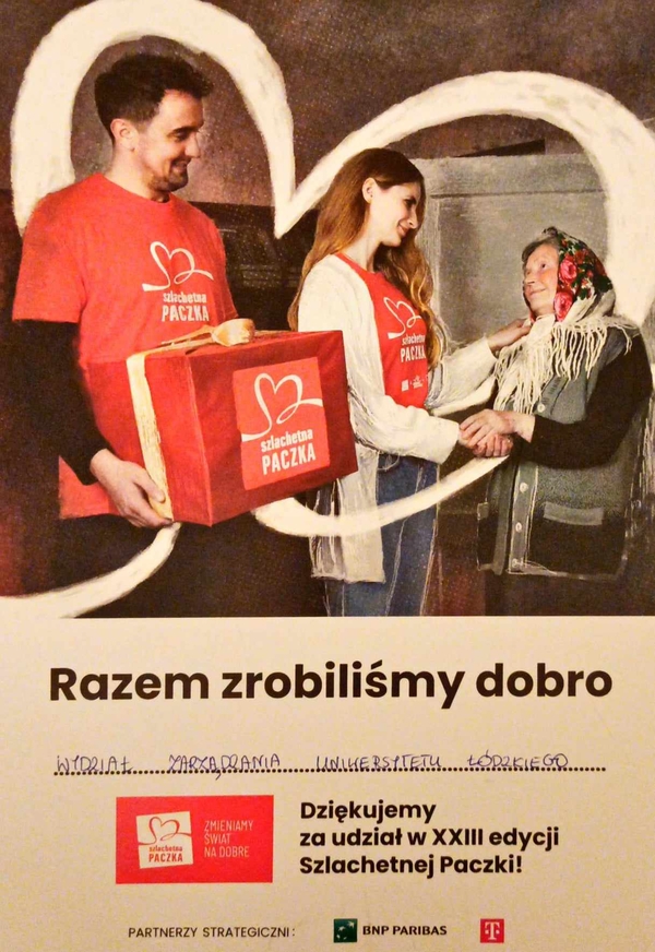 zdjęcie przedstawia grupę ludzi i napis razem zrobiliśmy dobro